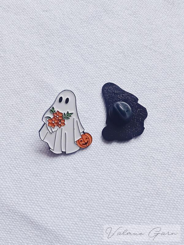 Pin duch s kytičkou