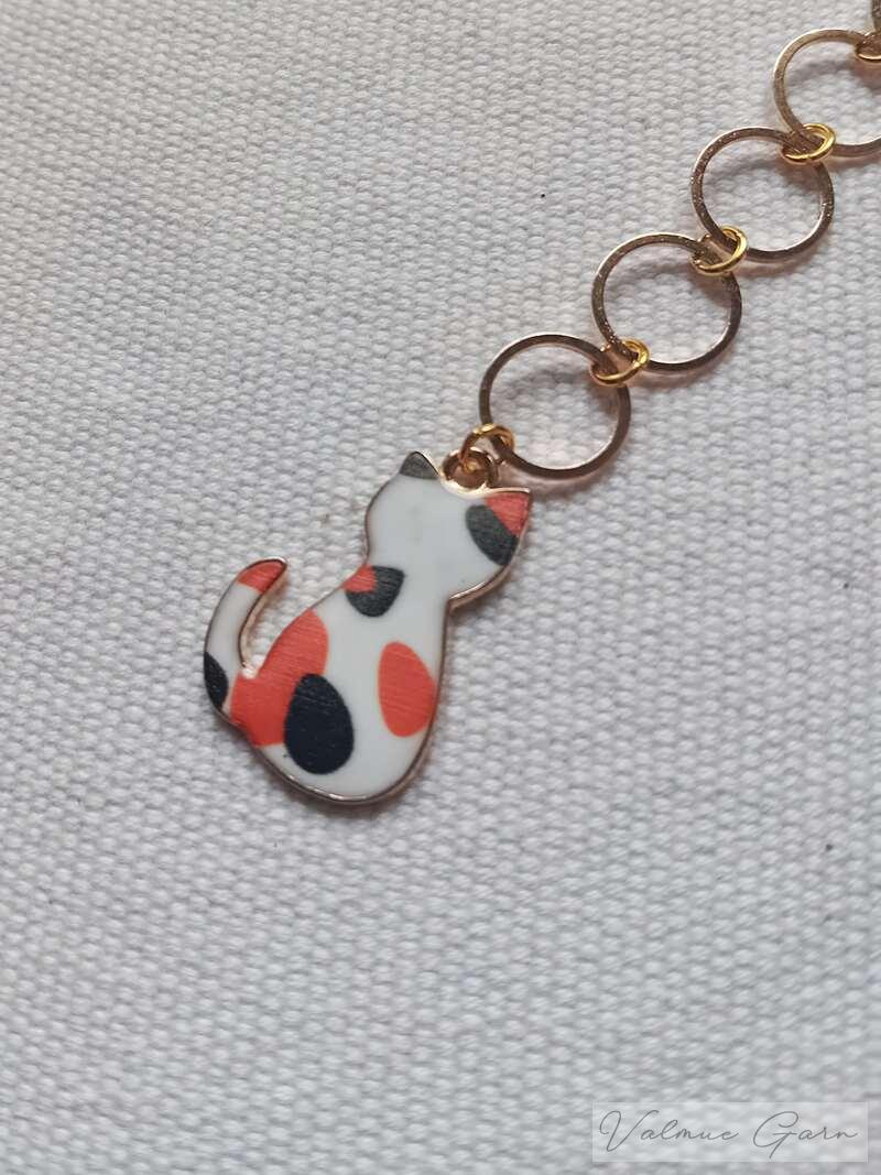 Kočka jako malovaná No. 4